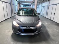 Usado Hyundai ix20 115 CV (84 kW) 2013 Gris / plata Utilitario