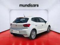 Usado Seat Ibiza Style 90 CV (66 kW) 2018 Blanco Utilitario