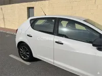 Usado Seat Ibiza I-Tech 90 CV (66 kW) 2015 Blanco Berlina