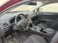 Usado Ford Mondeo Trend 150 CV (110 kW) 2016 Rojo Familiar