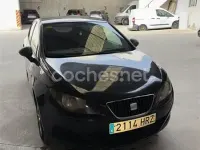 Usado Seat Ibiza Reference 75 CV (55 kW) 2013 Negro Berlina