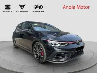 Usado VW Golf VIII GTI 300 CV (220 kW) 2022 Negro Utilitario