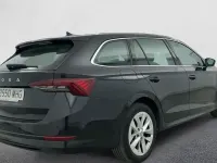 Usado Skoda Octavia Ambition 150 CV (110 kW) 2023 Familiar