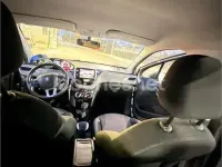 Usado Peugeot 2008 Allure 110 CV (80 kW) 2015 Beige SUV