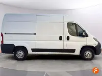 Usado Peugeot Boxer 110 CV (80 kW) 2018 Blanco Van