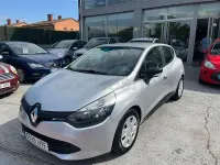 Usado Renault Clio III Collection 75 CV (55 kW) 2013 Gris / plata Berlina