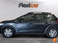 Usado Dacia Sandero Comfort 91 CV (66 kW) 2021 Negro Utilitario