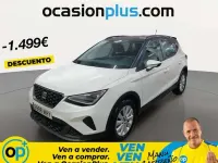 Używany Seat Arona Style 110 KM (80 kW) 2023 Biały SUV