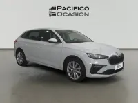 Usado Skoda Scala Selection 115 CV (84 kW) 2024 Blanco Utilitario