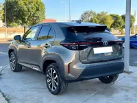 Usado Toyota Yaris Cross Active 116 CV (85 kW) 2022 Burdeos SUV