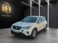 Usado Seat Arona Style Plus 110 CV (80 kW) 2022 Blanco SUV