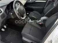 Begagnad Citroën C4 92 HK (67 kW) 2013 Vit Sedan