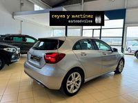 Usado Mercedes A200 136 CV (100 kW) 2018 Gris Utilitario