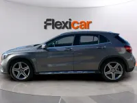 Usado Mercedes GLA200 136 CV (100 kW) 2019 Gris SUV