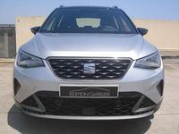 Usado Seat Arona FR 110 CV (80 kW) 2023 Gris / plata SUV