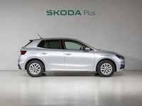 Nuevo Skoda Fabia Selection 95 CV (69 kW) 2025 Gris plata Utilitario