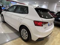 Usado Skoda Fabia Active 95 CV (69 kW) 2022 Blanco Utilitario