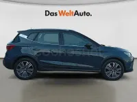 Usado Seat Arona FR 115 CV (84 kW) 2025 Gris / plata SUV