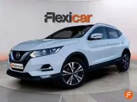 Käytetty Nissan Qashqai N-Connecta 116 HP (85 kW) 2018 Valkoinen Katumaasturi