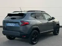 Usado Dacia Duster Extreme 130 CV (95 kW) 2025 Gris SUV