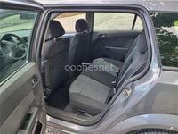 Usado Opel Astra Enjoy 120 CV (88 kW) 2007 Gris / plata Familiar