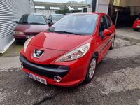 Usado Peugeot 207 110 CV (80 kW) 2007 Rojo Berlina