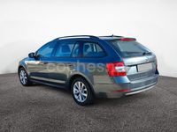 Usado Skoda Octavia Ambition 110 CV (80 kW) 2017 Verde Familiar