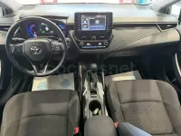 Usado Toyota Corolla Active 122 CV (89 kW) 2020 Blanco Familiar