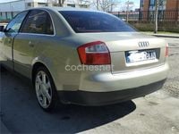 Usado Audi A4 130 CV (95 kW) 2002 Beige Berlina