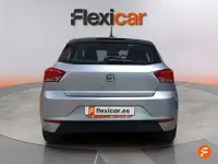 Usado Seat Ibiza Reference 80 CV (58 kW) 2021 Gris Utilitario