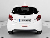 Usado Peugeot 208 Style 82 CV (60 kW) 2017 Utilitario