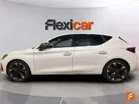 Usado Cupra Leon 190 CV (139 kW) 2024 Blanco Berlina