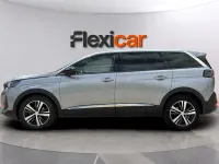 Usado Peugeot 5008 Allure 131 HP (96 kW) 2024 Cinzento SUV