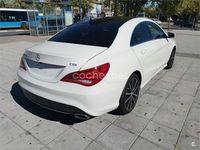 Usado Mercedes CLA220 Urban 170 CV (125 kW) 2013 Blanco Berlina