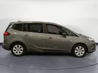 Usado Opel Zafira Selective 140 CV (102 kW) 2017 Gris Monovolumen