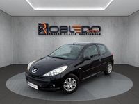 Usado Peugeot 206+ 70 CV (51 kW) 2012 Negro Utilitario