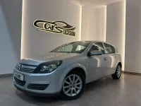 Usado Opel Astra Essentia 90 CV (66 kW) 2004 Gris / plata Berlina
