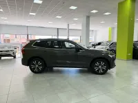 Usado Volvo XC60 Momentum 235 CV (172 kW) 2020 Gris SUV