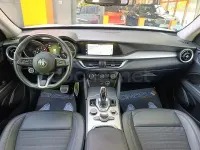 Usado Alfa Romeo Stelvio Sprint 190 CV (139 kW) 2022 Blanco SUV