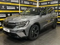 Usado Renault Austral Iconic Esprit Alpine 200 CV (147 kW) 2023 Gris / plata SUV