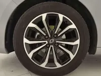 Usado Renault Clio Techno 101 CV (74 kW) 2025 Gris Utilitario