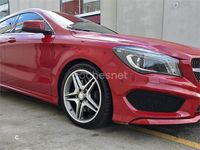 Usado Mercedes CLA220 Shooting Brake AMG line 177 CV (130 kW) 2015 Rojo Familiar