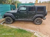 Usado Jeep Wrangler Unlimited Sahara 177 CV (130 kW) 2010 Verde SUV