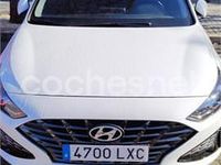 Usado Hyundai i30 110 CV (80 kW) 2022 Blanco Berlina