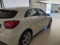 Usado Mercedes A180 Edition 122 CV (89 kW) 2013 Blanco Utilitario