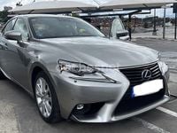 Usado Lexus IS300h Executive Line 223 CV (164 kW) 2014 Gris / plata Berlina