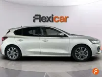 Usado Ford Focus Active 155 CV (114 kW) 2023 Gris Berlina