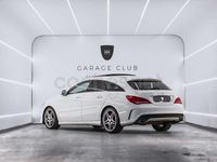 Usado Mercedes CLA220 Shooting Brake AMG line 177 CV (130 kW) 2015 Blanco Familiar