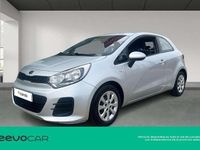 Usado Kia Rio 84 CV (61 kW) 2016 Plateado Utilitario