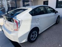Używany Toyota Prius Eco 136 KM (100 kW) 2012 Biały Sedan/Limuzyna